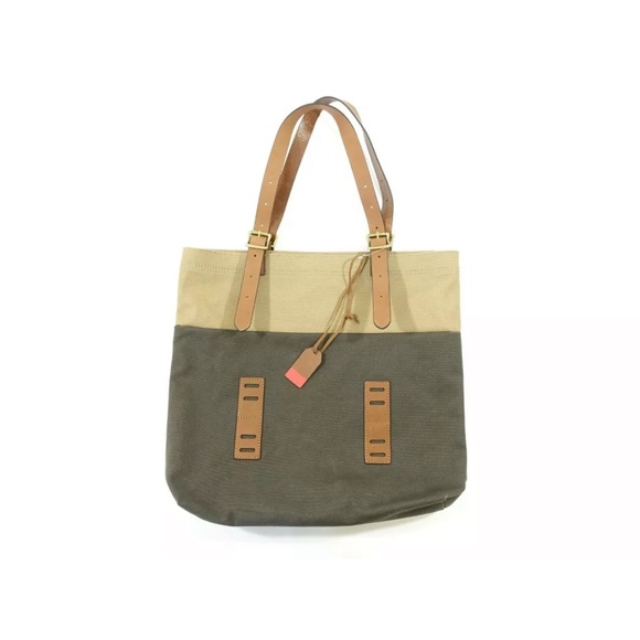 FOSSIL - Picture 1 of 5